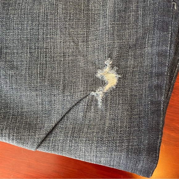 LOFT Relaxed Skinny Jeans NWT - Picture 3 of 7